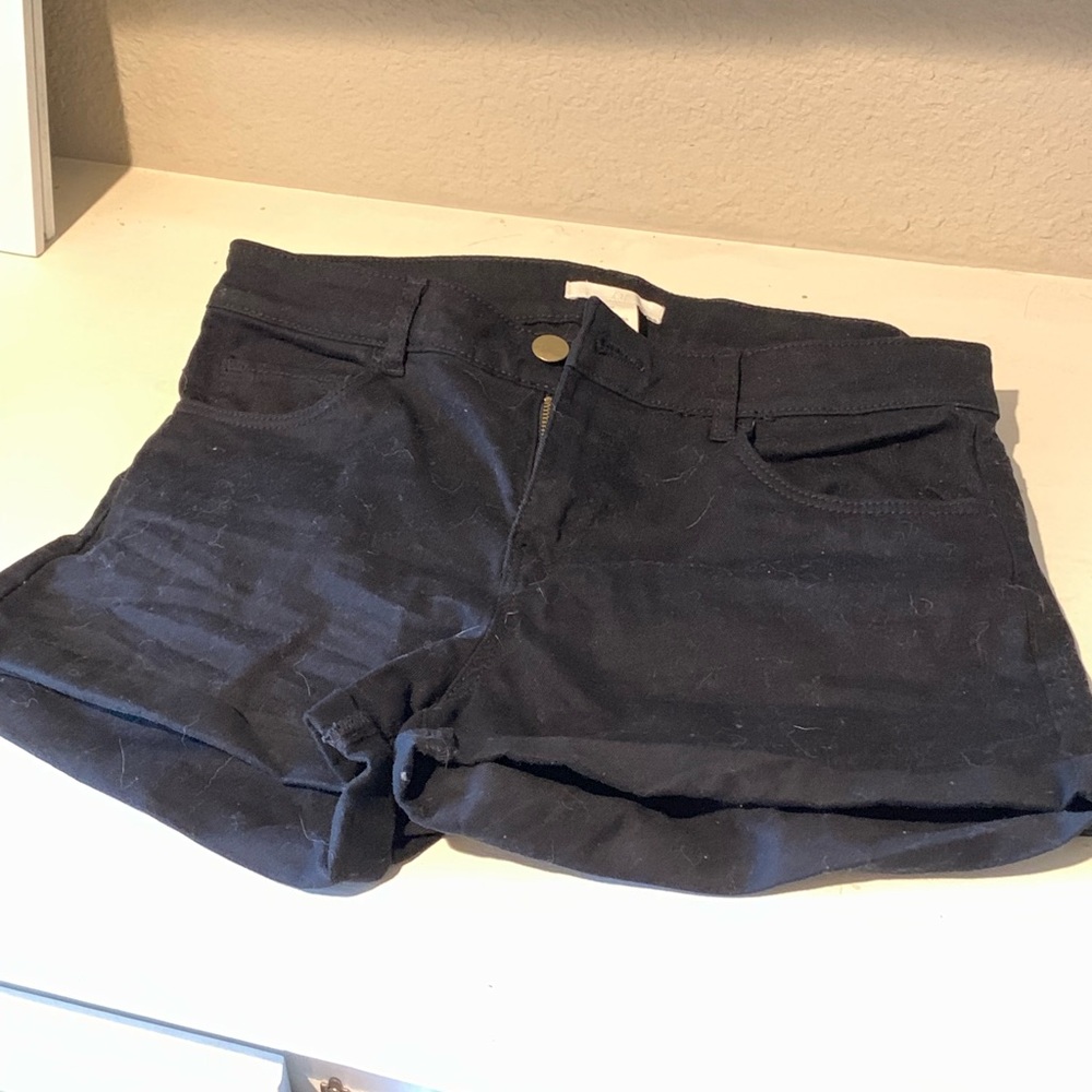 Women’s Black stretch shorts